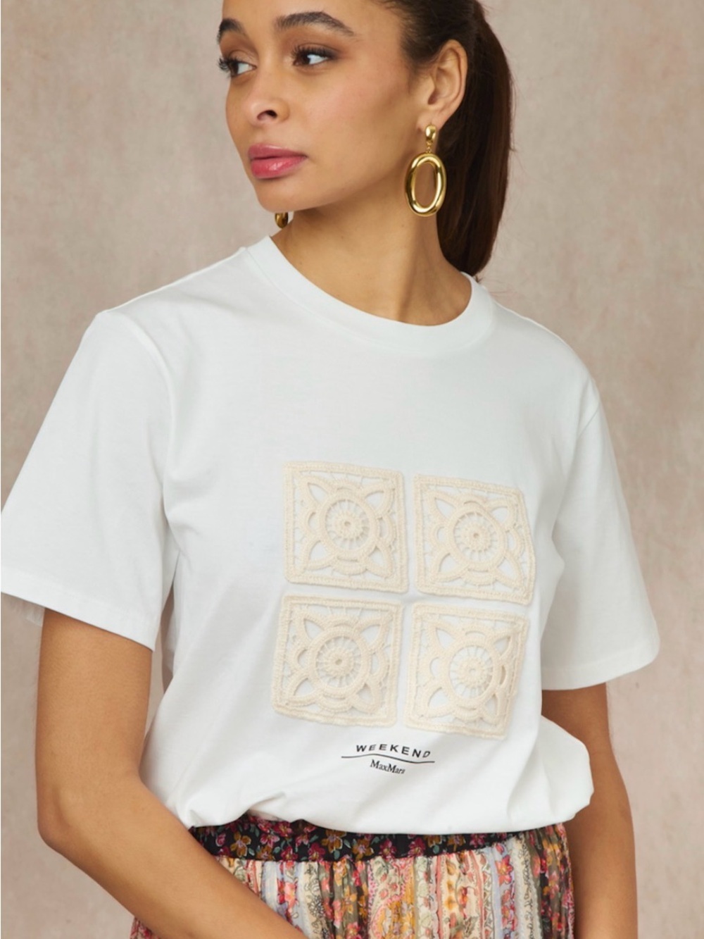 Weekend Max Mara White Tee with Cream Crochet Square Appliqués Boho Coastal